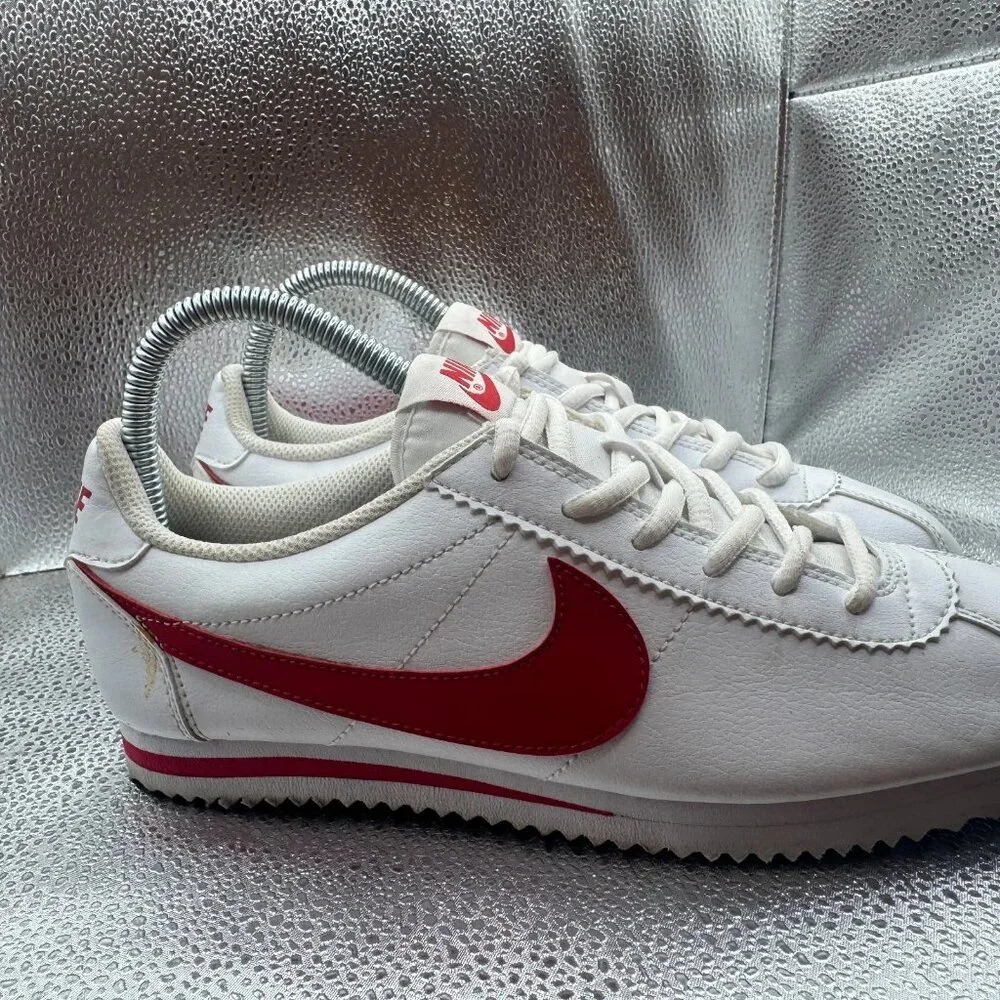 Size 6Y Nike Cortez Basic SL‎ Low Kids White Lace-Up Casual Shoes 749482-103